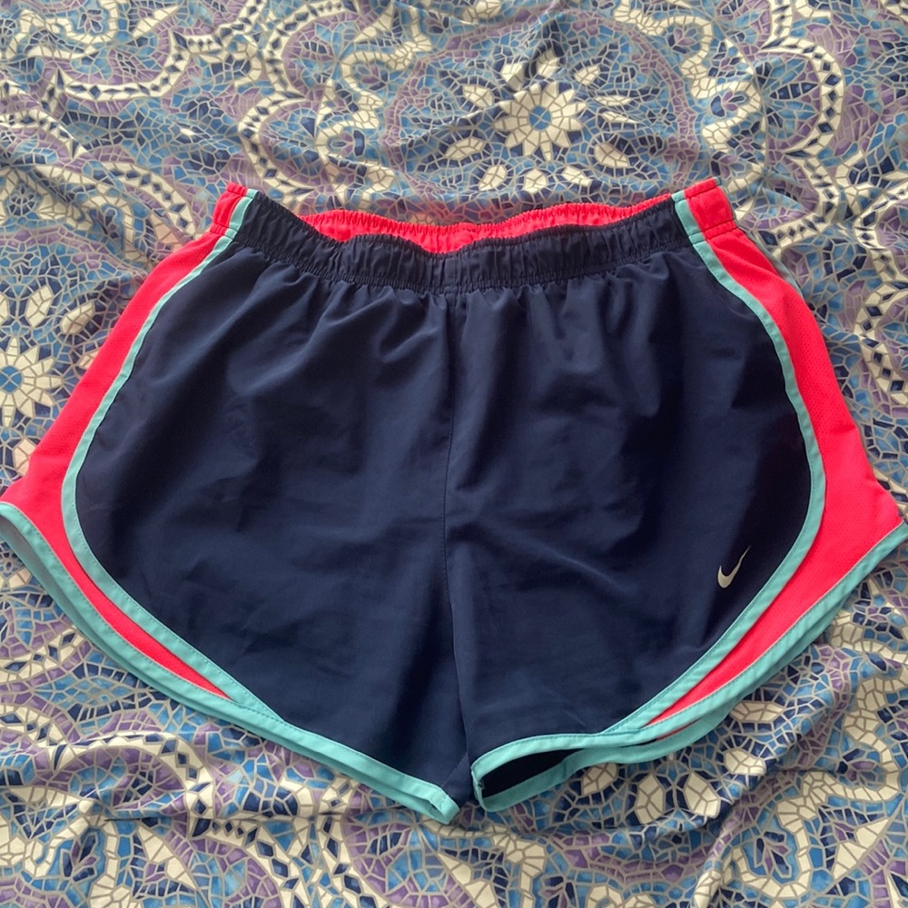 Nike dri fit running shorts Large